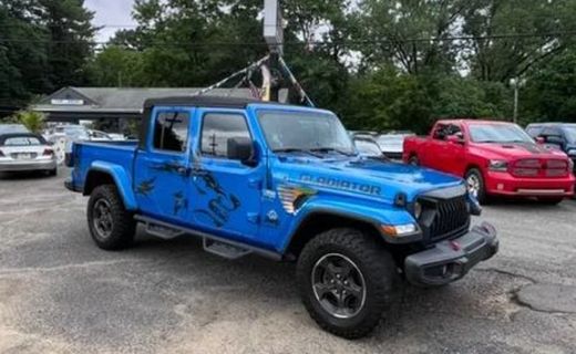 2020 Jeep Gladiator Sport