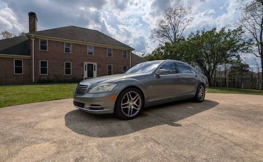 2012 Mercedes-Benz S-Class S550