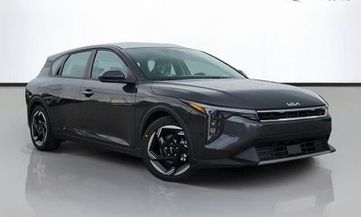 2026 Kia K4 EX