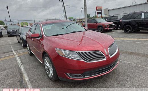 2013 Lincoln MKS Sedan