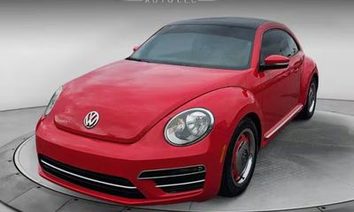 2018 Volkswagen Beetle S Coast
