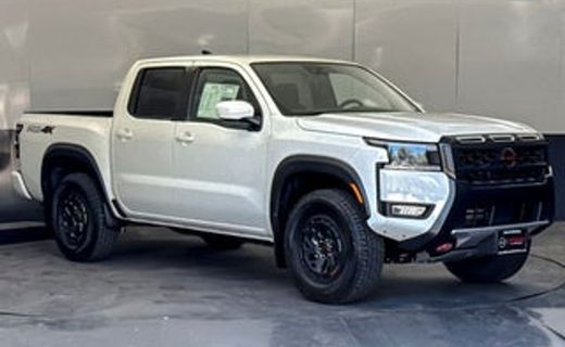2025 Nissan Frontier