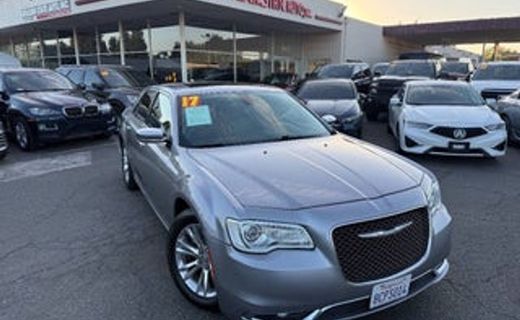 2017 Chrysler 300 300C