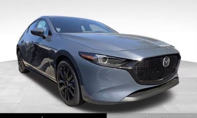 2026 Mazda MAZDA3 Premium