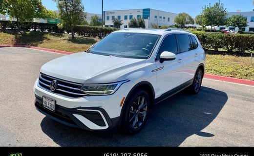 2022 Volkswagen Tiguan SE