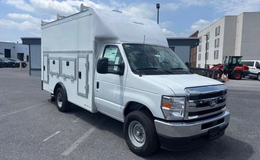 1997 Ford E-350 Base