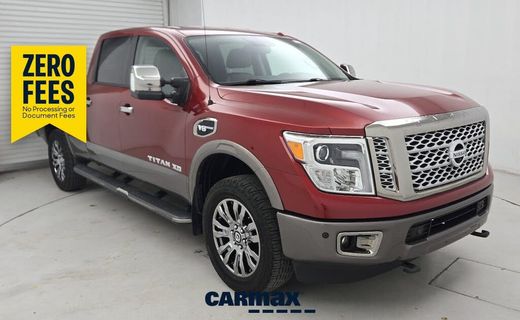 2017 Nissan Titan