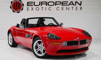 2001 BMW Z8 Roadster