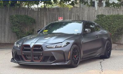 2025 BMW M4 CS