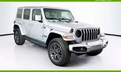 2023 Jeep Wrangler Sahara 4XE