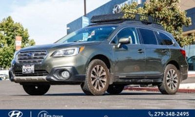 2017 Subaru Outback Touring M R