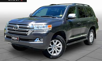 2016 Toyota Land Cruiser VX R