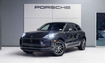 2026 Porsche Macan