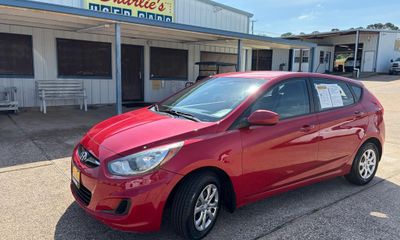 2014 Hyundai Accent HB Auto GS