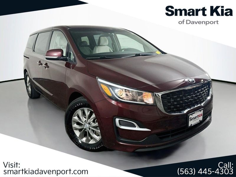 2020 Kia Sedona — a typically priced live listing