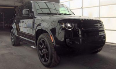 2023 Land Rover Defender 110 X Dynamic