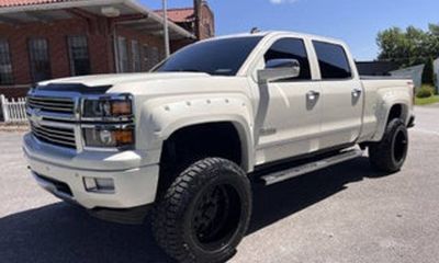 2014 Chevrolet Silverado High Country