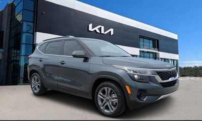2023 Kia Seltos S Nightfall Edition