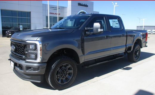 2026 Ford F-250 Lariat