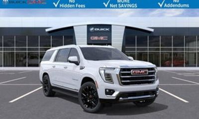 2026 GMC Yukon XL Elevation