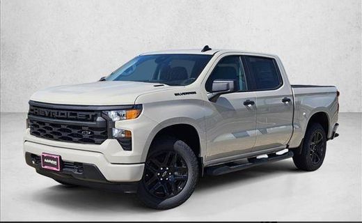 2026 Chevrolet Silverado Custom