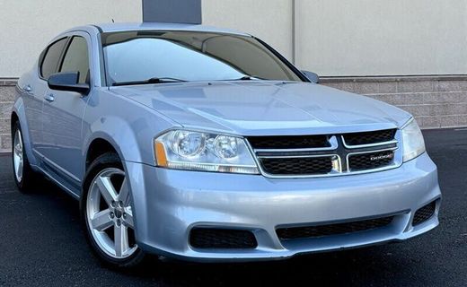 2013 Dodge Avenger SE
