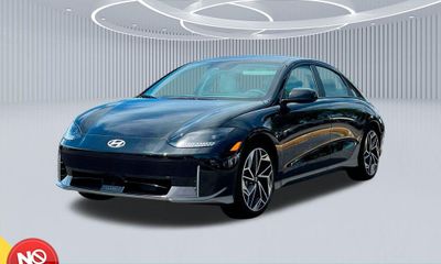 2025 Hyundai Ioniq 6 SEL