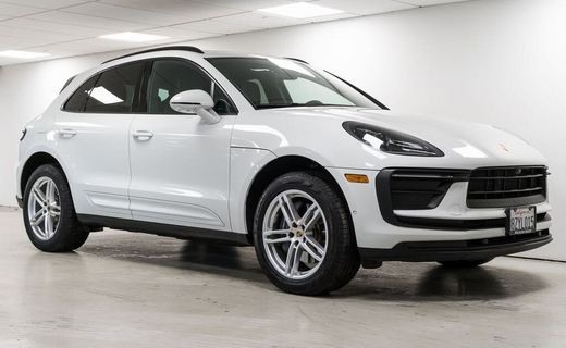 2022 Porsche Macan