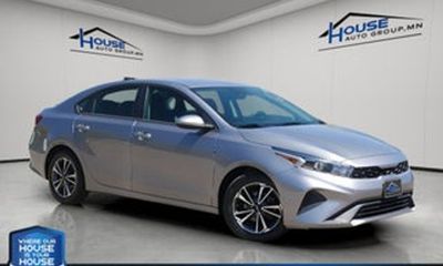 2023 Kia Forte GT Line