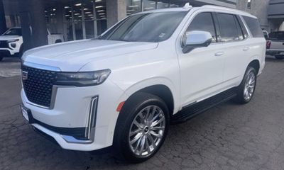 2023 Cadillac Escalade Premium Luxury