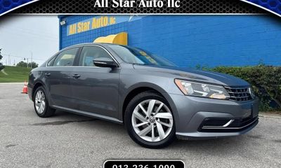 2018 Volkswagen Passat SE