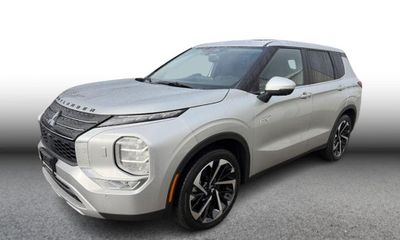 2025 Mitsubishi Outlander