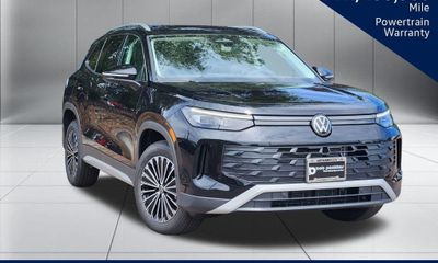 2026 Volkswagen Tiguan 4MOTION S