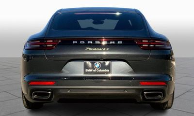 2018 Porsche Panamera 4 E Hybrid