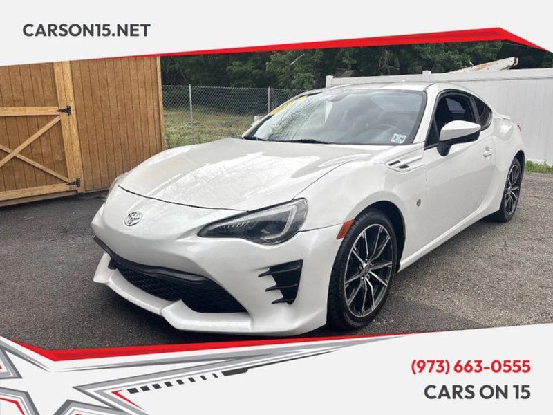 2018 Toyota 86 — a typically priced live listing