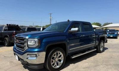2018 GMC Sierra SLT