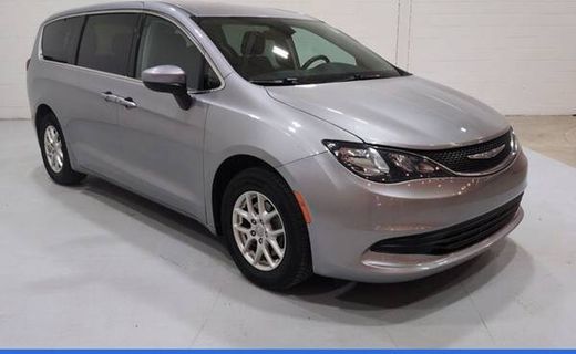 2017 Chrysler Pacifica Touring