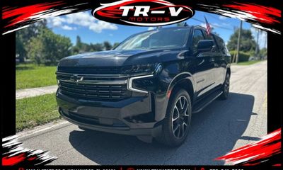 2022 Chevrolet Suburban RST