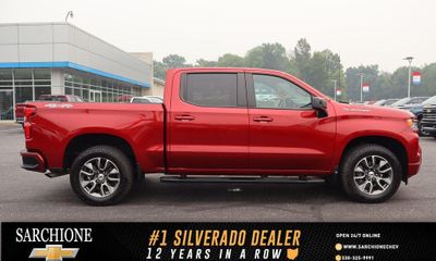 2025 Chevrolet Silverado RST