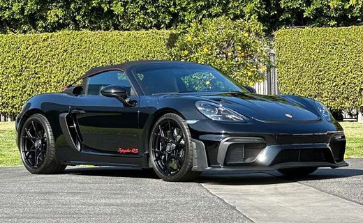2025 Porsche 718 Spyder RS