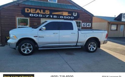 2016 Ram 1500 Laramie