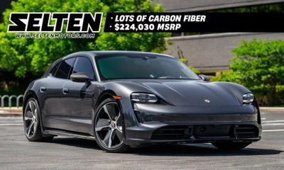 2021 Porsche Taycan Cross Tourismo Turbo
