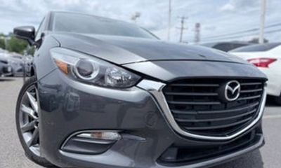 2018 Mazda MAZDA3 Touring