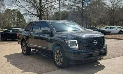 2024 Nissan Titan