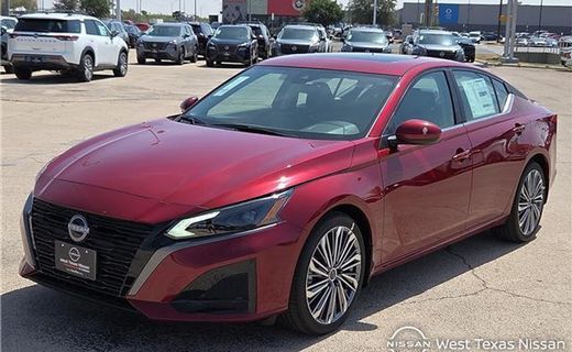 2026 Nissan Altima SV