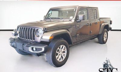 2023 Jeep Gladiator Sport