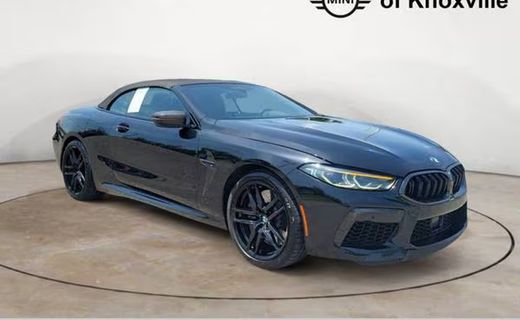 2023 BMW M8