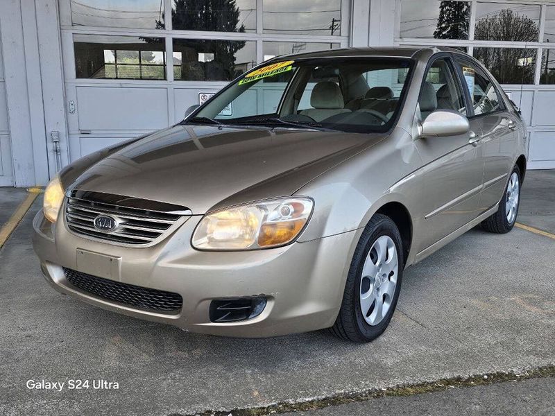 2007 Kia Spectra — a typically priced live listing