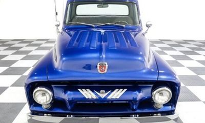 1954 Ford F-100
