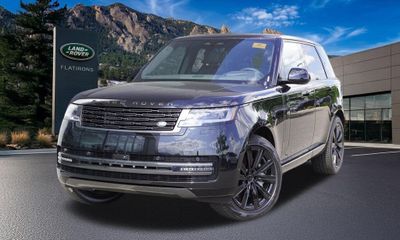 2026 Land Rover Range SE